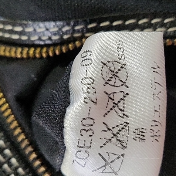 SIZE: approx 5 x 5.5 x 3.5" - Picture 7 of 13